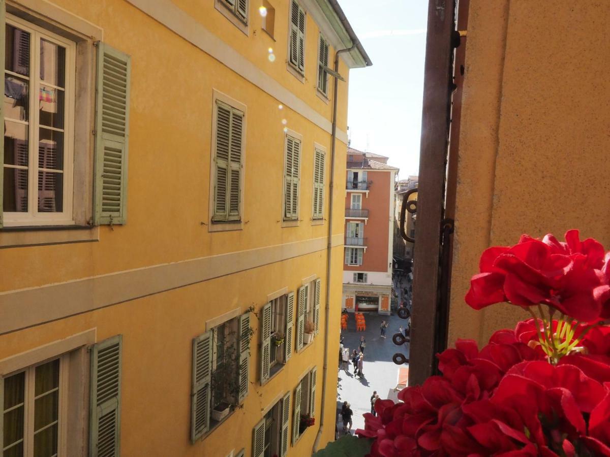 2 Bedroom Old Town Centre Appartement